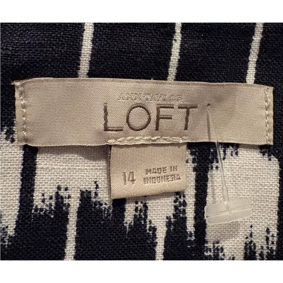Ann Taylor Loft Navy Blue White Linen‎ Blend Ikat Print Skirt Womens 14 (1267) - Picture 3 of 4